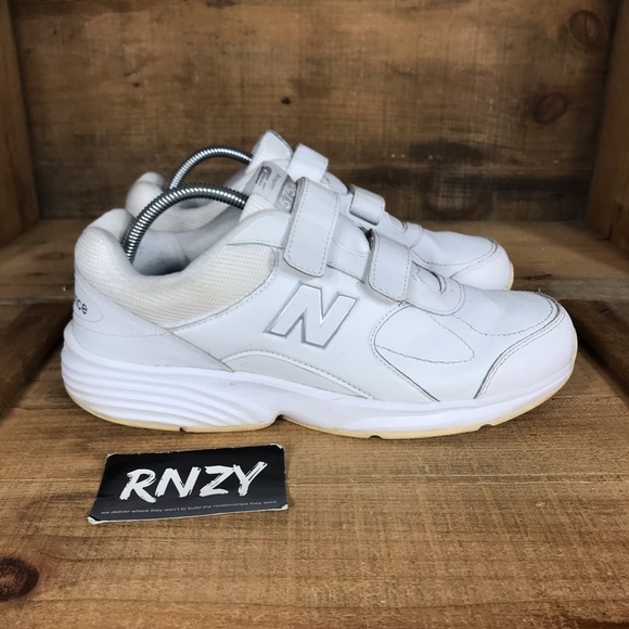 New Balance Other - New Balance 575v2 Leather Walking Wide